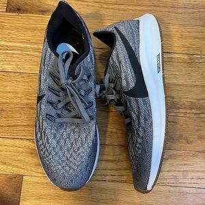 Nike Women's Air Zoom Pegasus 36 Running Shoes